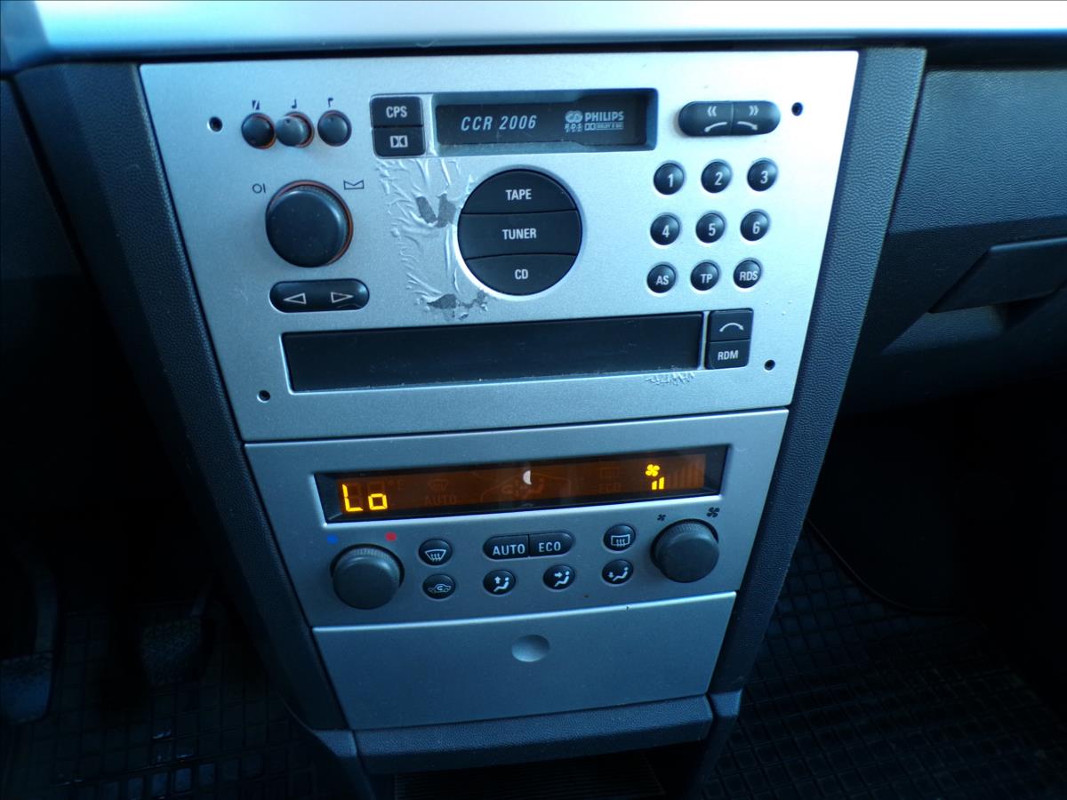opel-meriva-1-6-i-tazne-zarizeni - 8