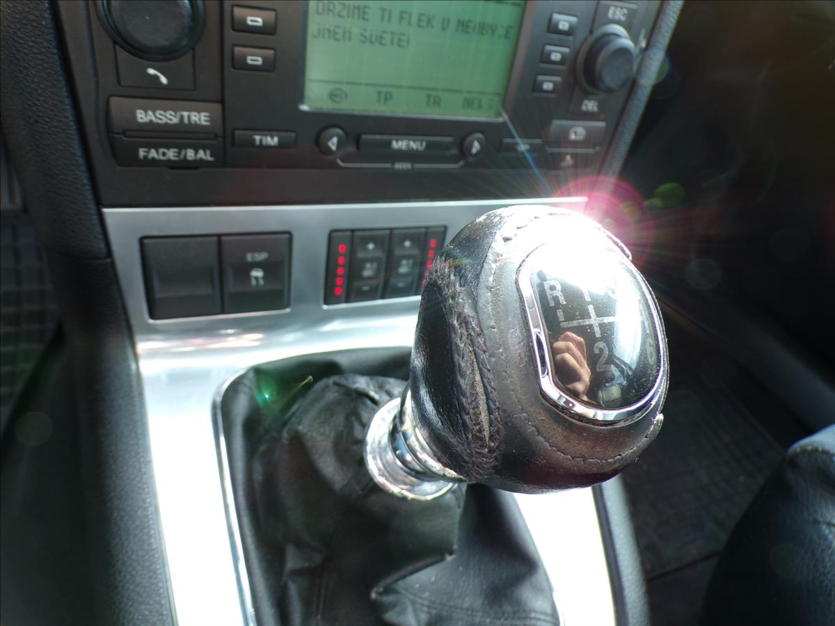 ford-mondeo-2-2-tdci-xenony - 9