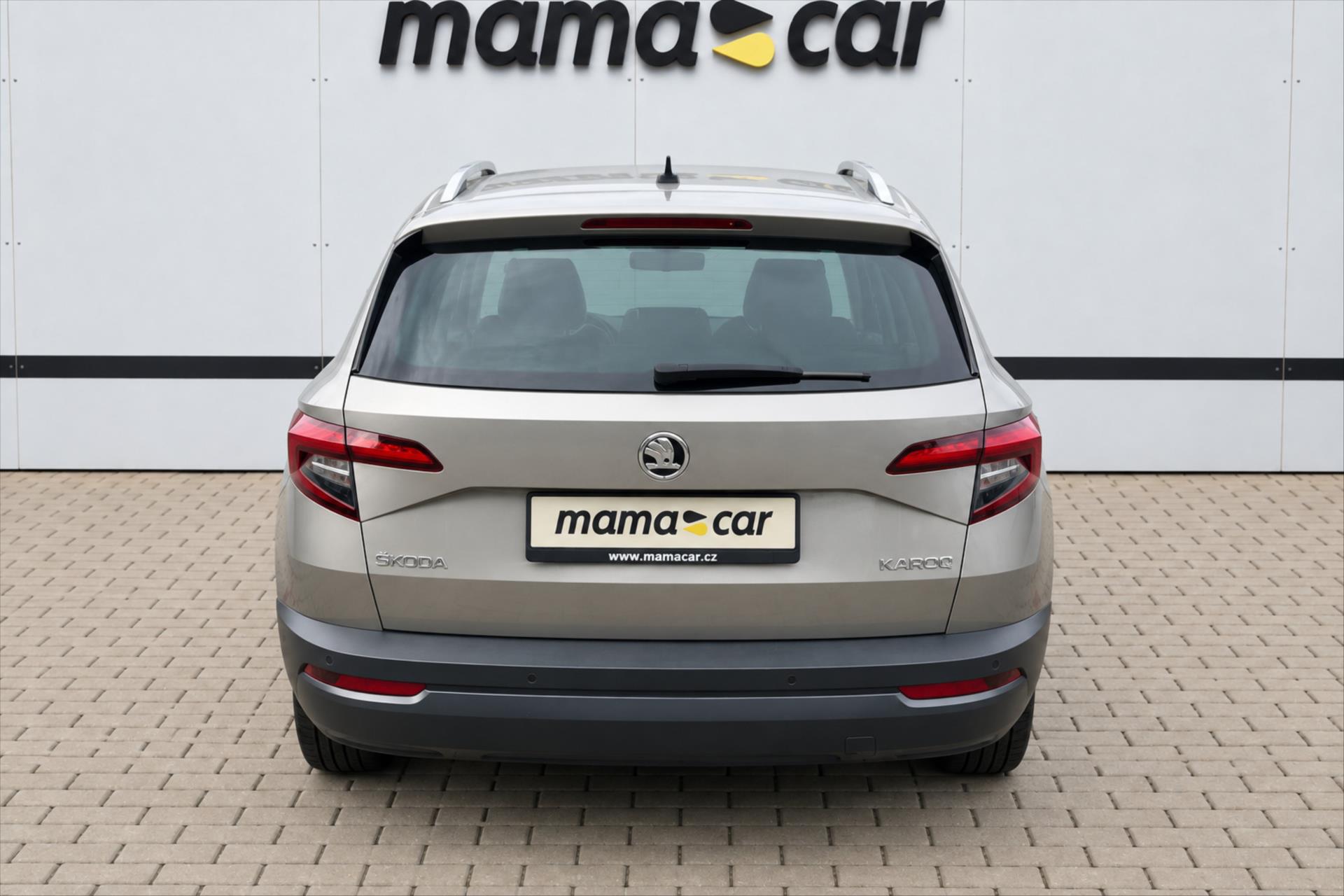 skoda-karoq-1-6-tdi-85kw-ambition-dph-cr - 5