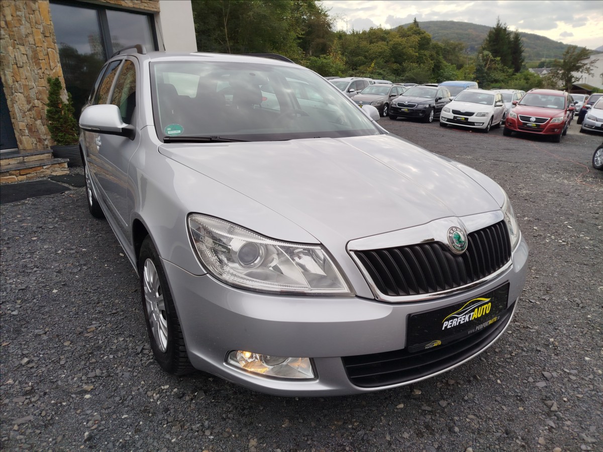skoda-octavia-1-4-tsi-90-kw-jen-129-tis-km - 8