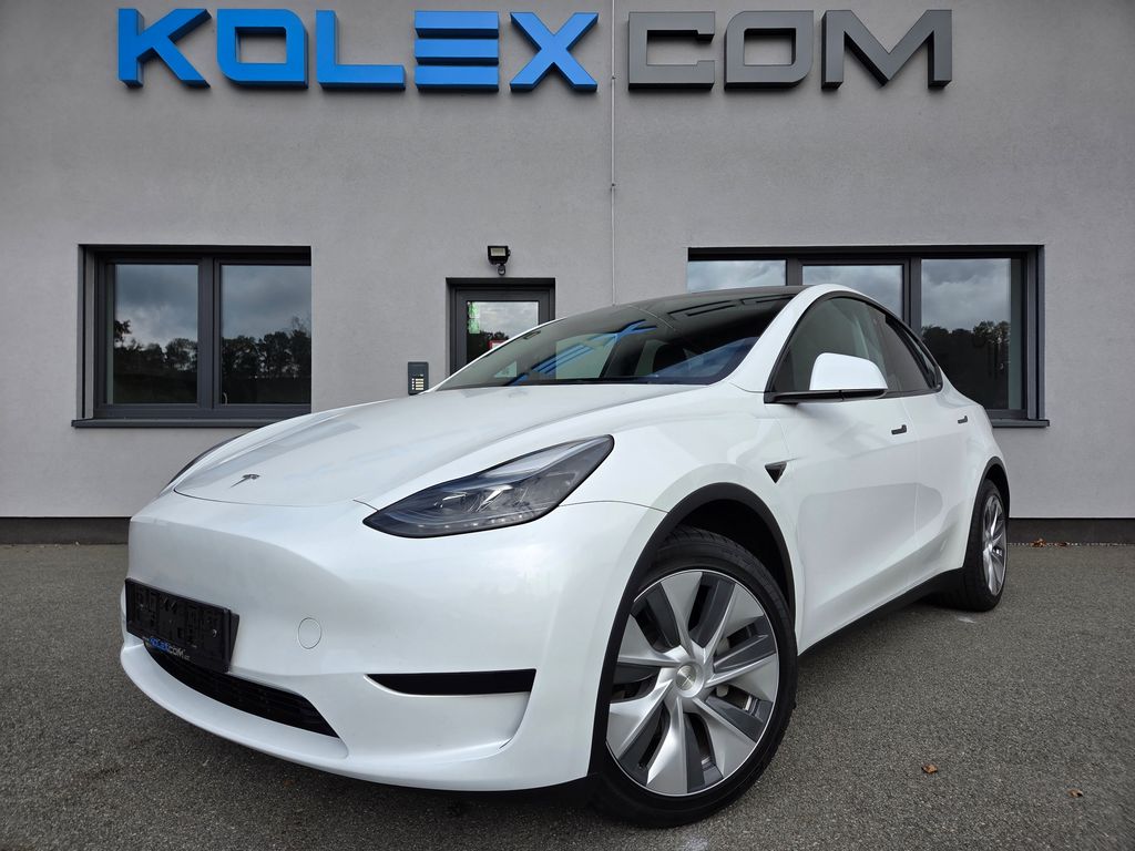 Tesla Model Y RWD,  LFP, AMD Ryzen