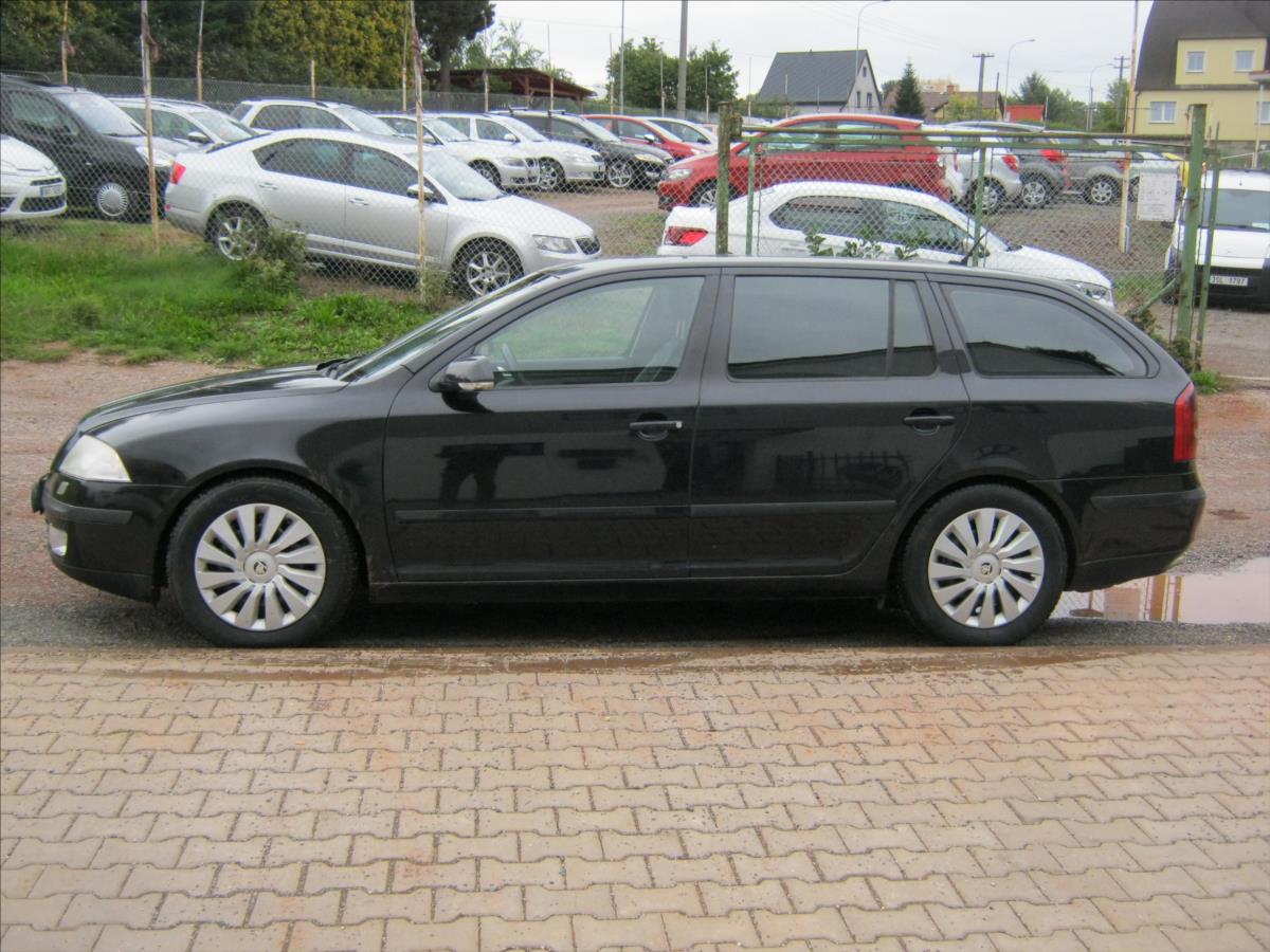 skoda-octavia-2-0-kombi - 2