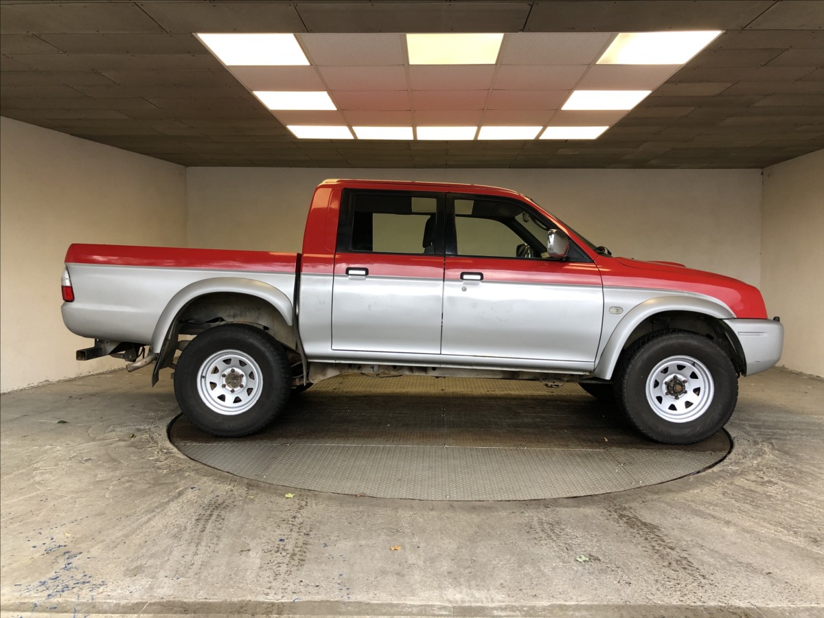mitsubishi-l200-2-5-tdi-4x4-l-200 - 7