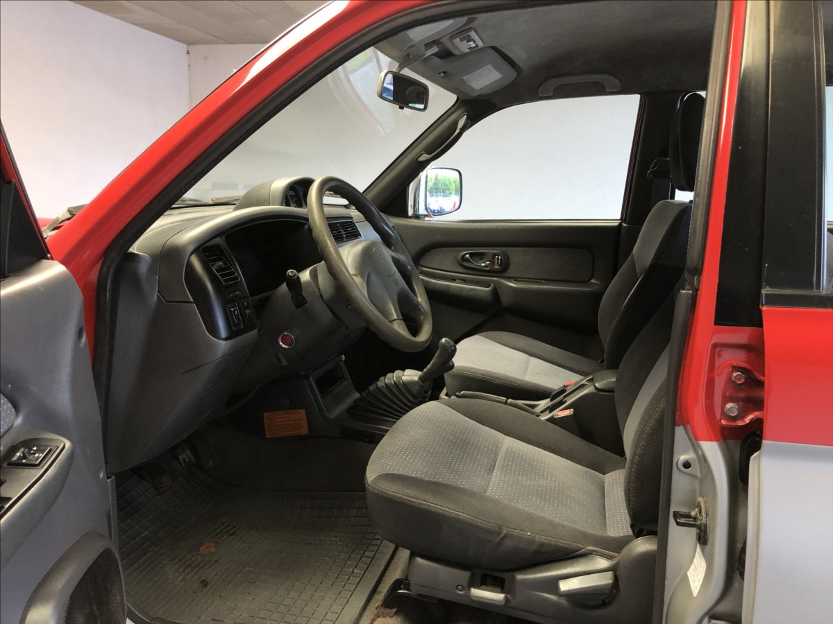 mitsubishi-l200-2-5-tdi-4x4-l-200 - 8