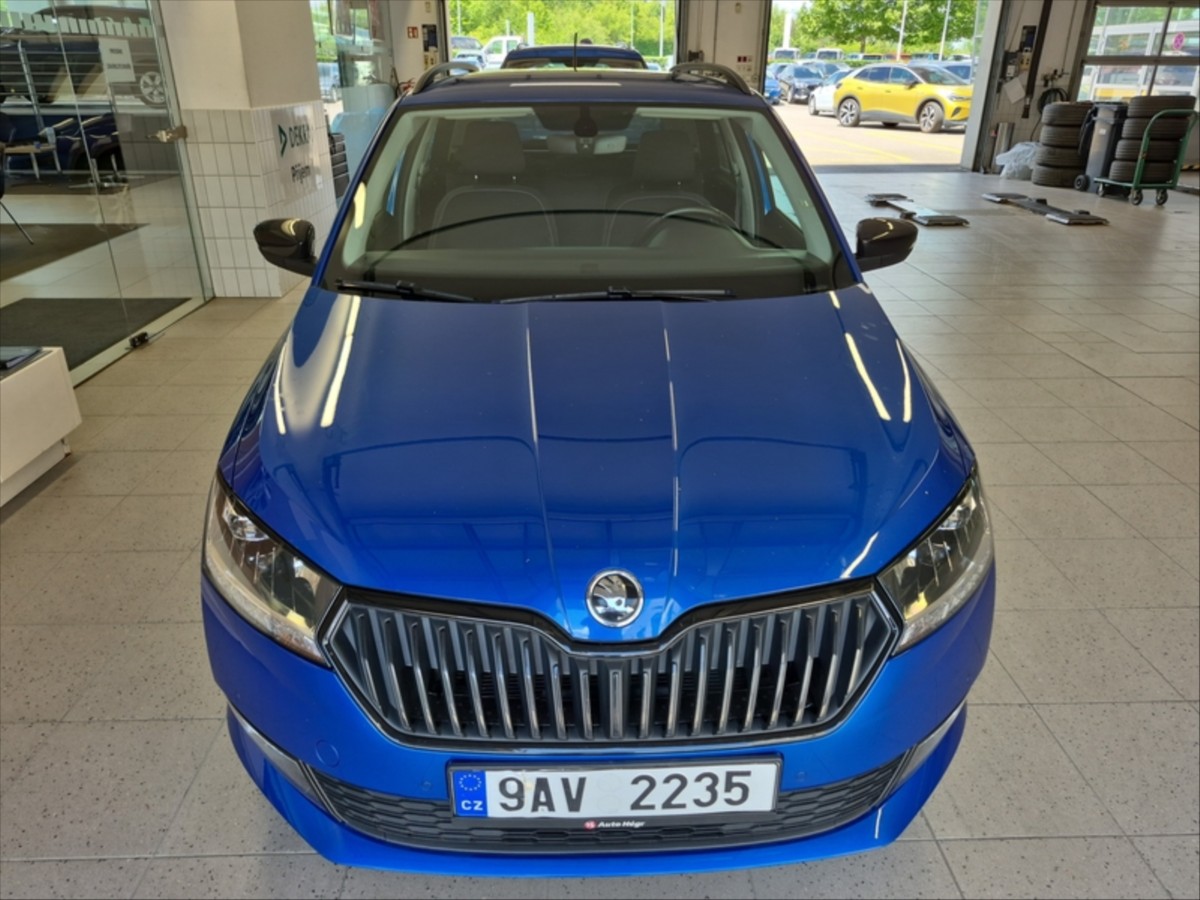 skoda-fabia-1-0-tsi-70kw-tour-black-ed - 3