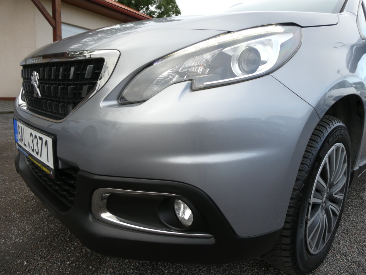 peugeot-2008-1-2-puretech-81kw-automat-cr - 3