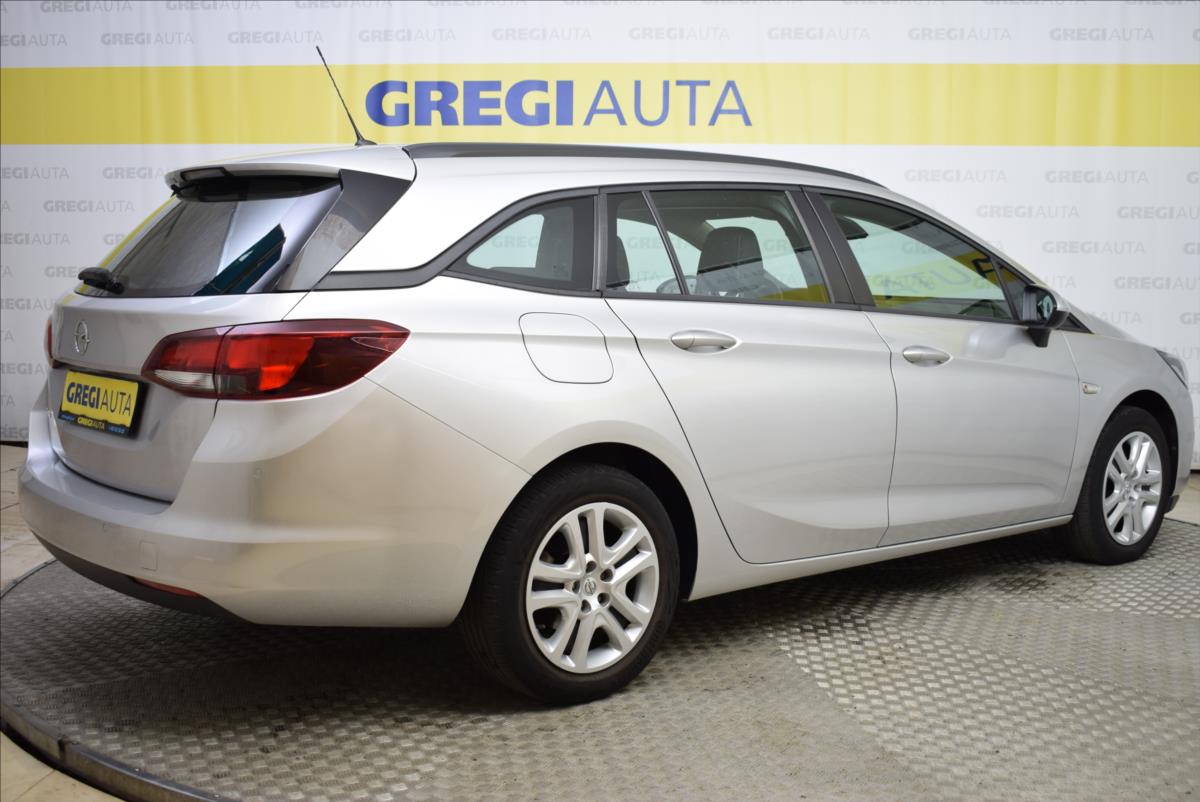 opel-astra-1-2-i-stav-noveho-vozu-po-stk - 4