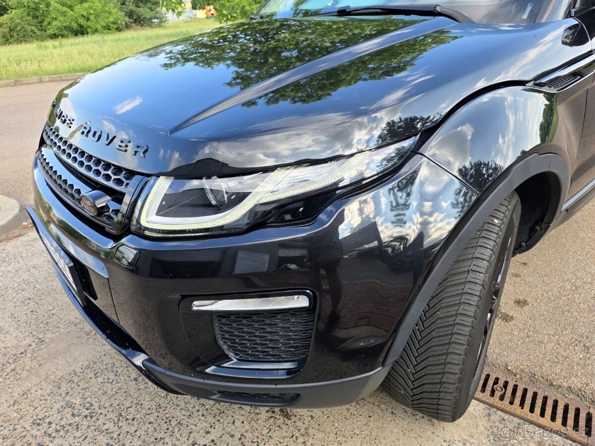 land-rover-range-rover-evoque-2-0-black-edition - 4