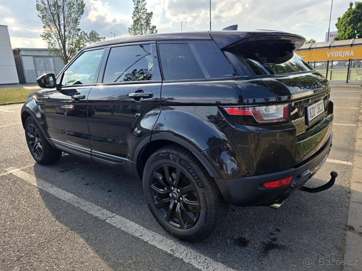 land-rover-range-rover-evoque-2-0-black-edition - 6