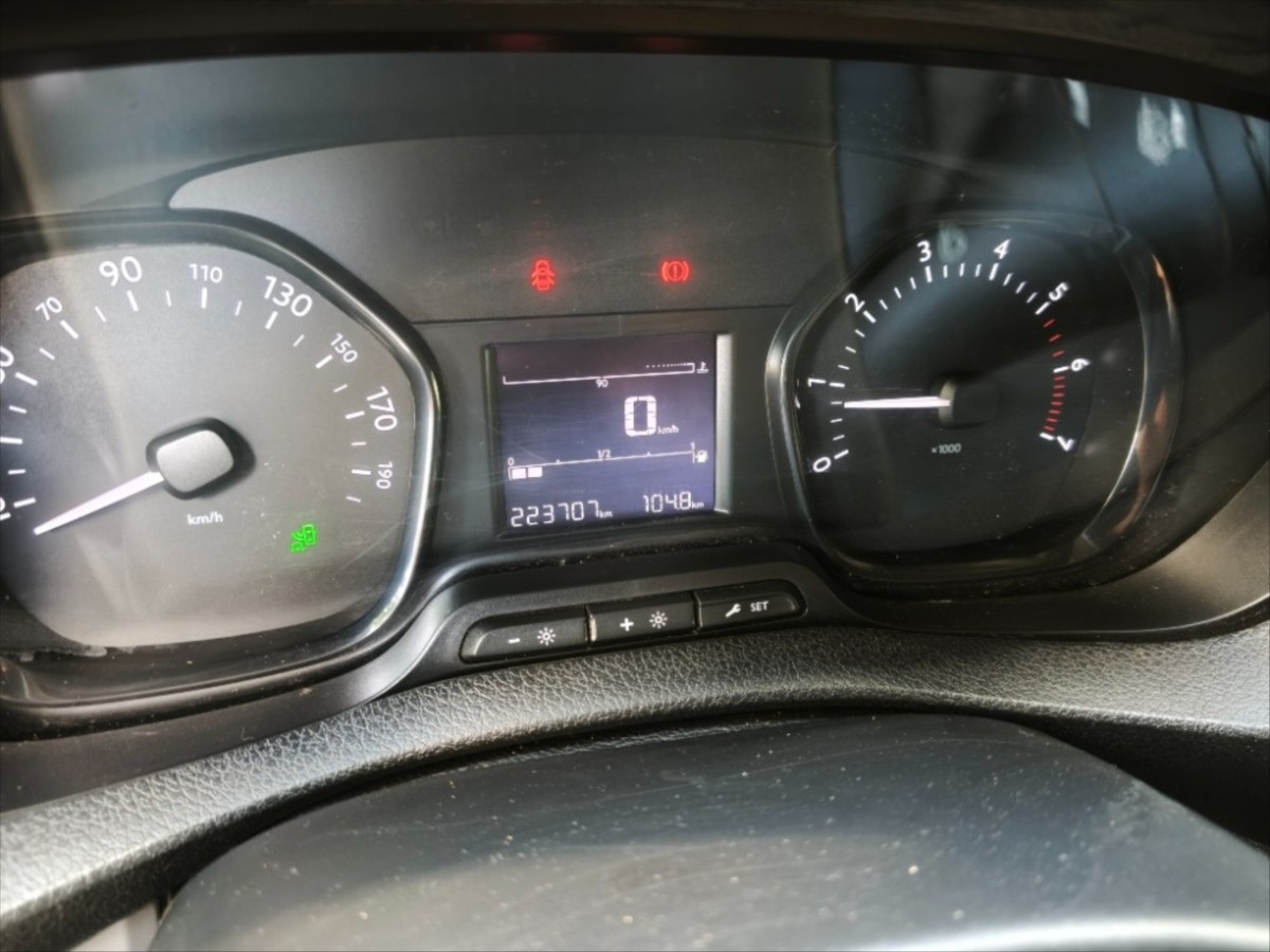peugeot-expert-2-0-hdi-110kw-2018 - 6