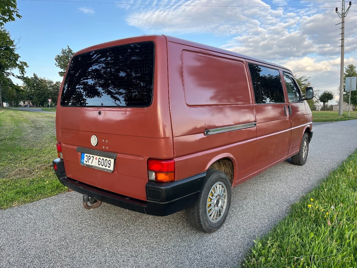 volkswagen-transporter-1-9-td-50-kw-1994-stk-9-26 - 1
