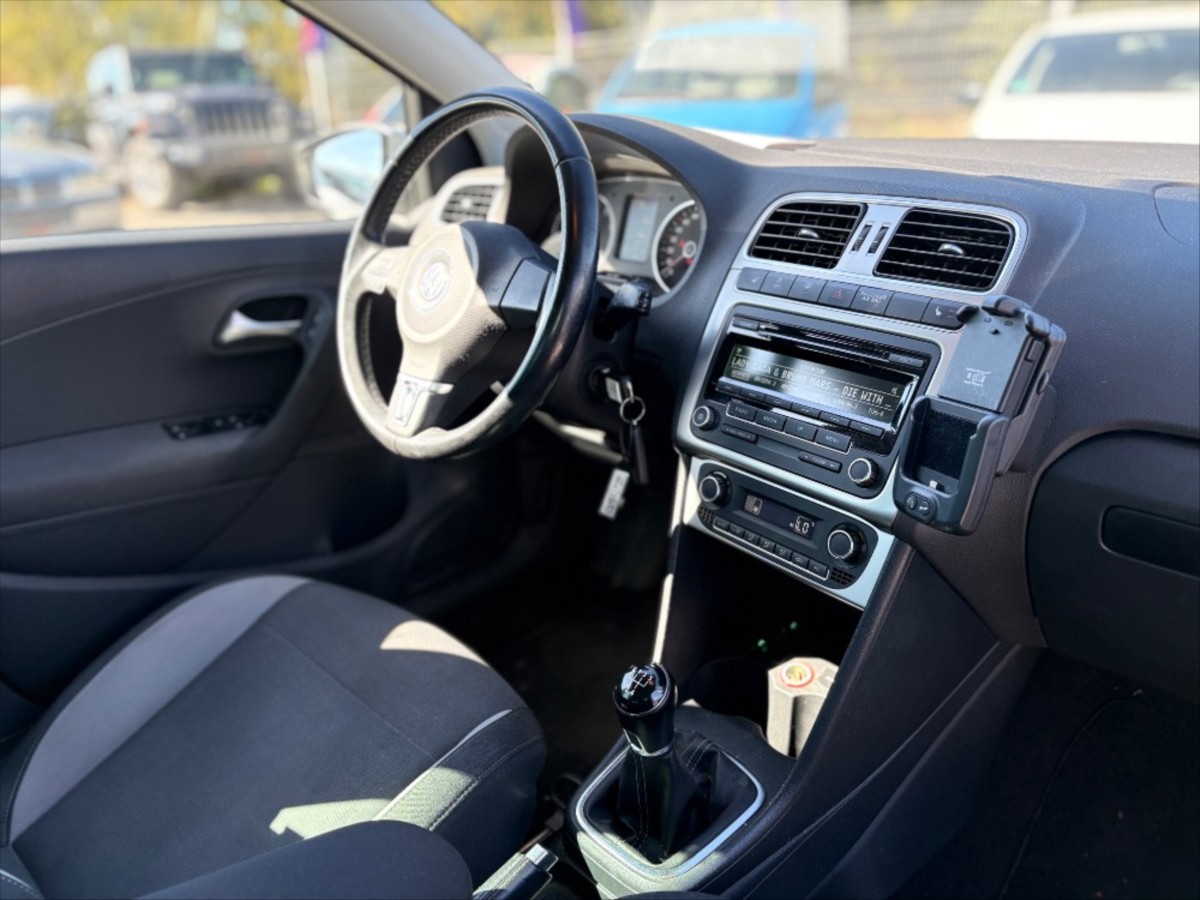 volkswagen-polo-1-2-tsi-trend - 8