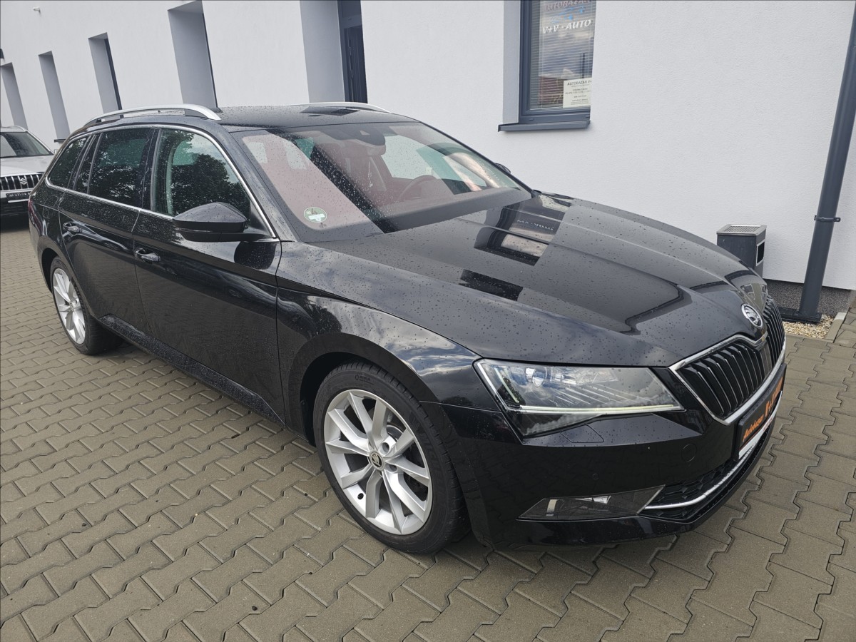 skoda-superb-iii-2-0tdi-1kw-dsg-style - 3