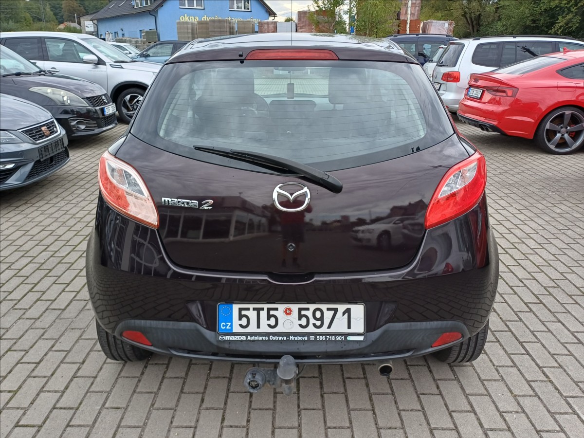 mazda-2-1-4-zimni-kola-1-majitel - 4
