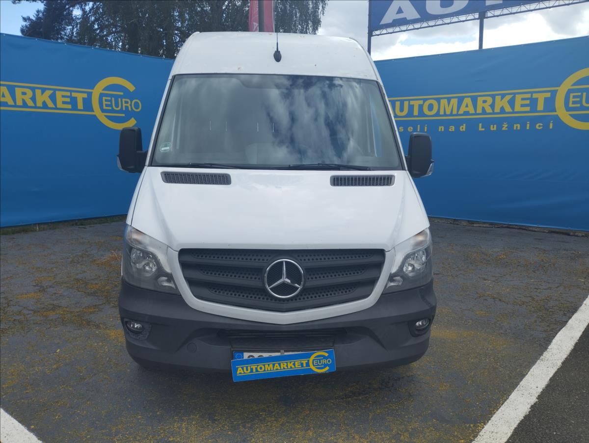 mercedes-benz-sprinter-2-1 - 1