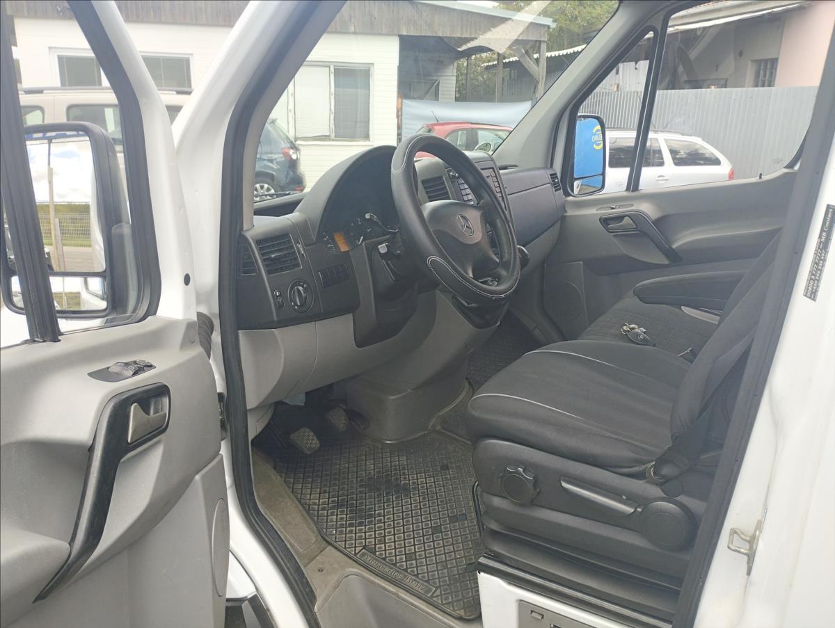 mercedes-benz-sprinter-2-1 - 6