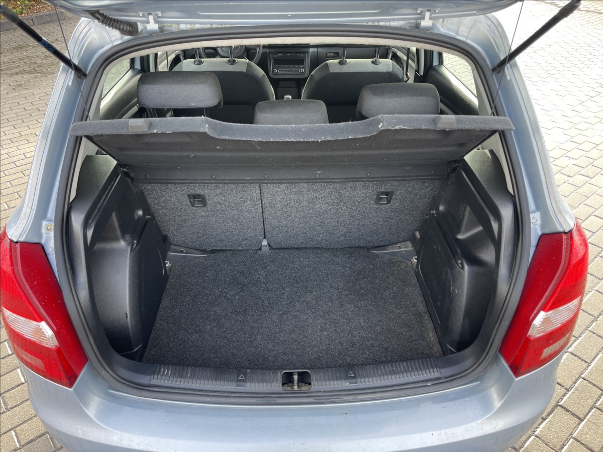 skoda-fabia-1-4-i-16v-63kw-klima-esp-po-stk - 8