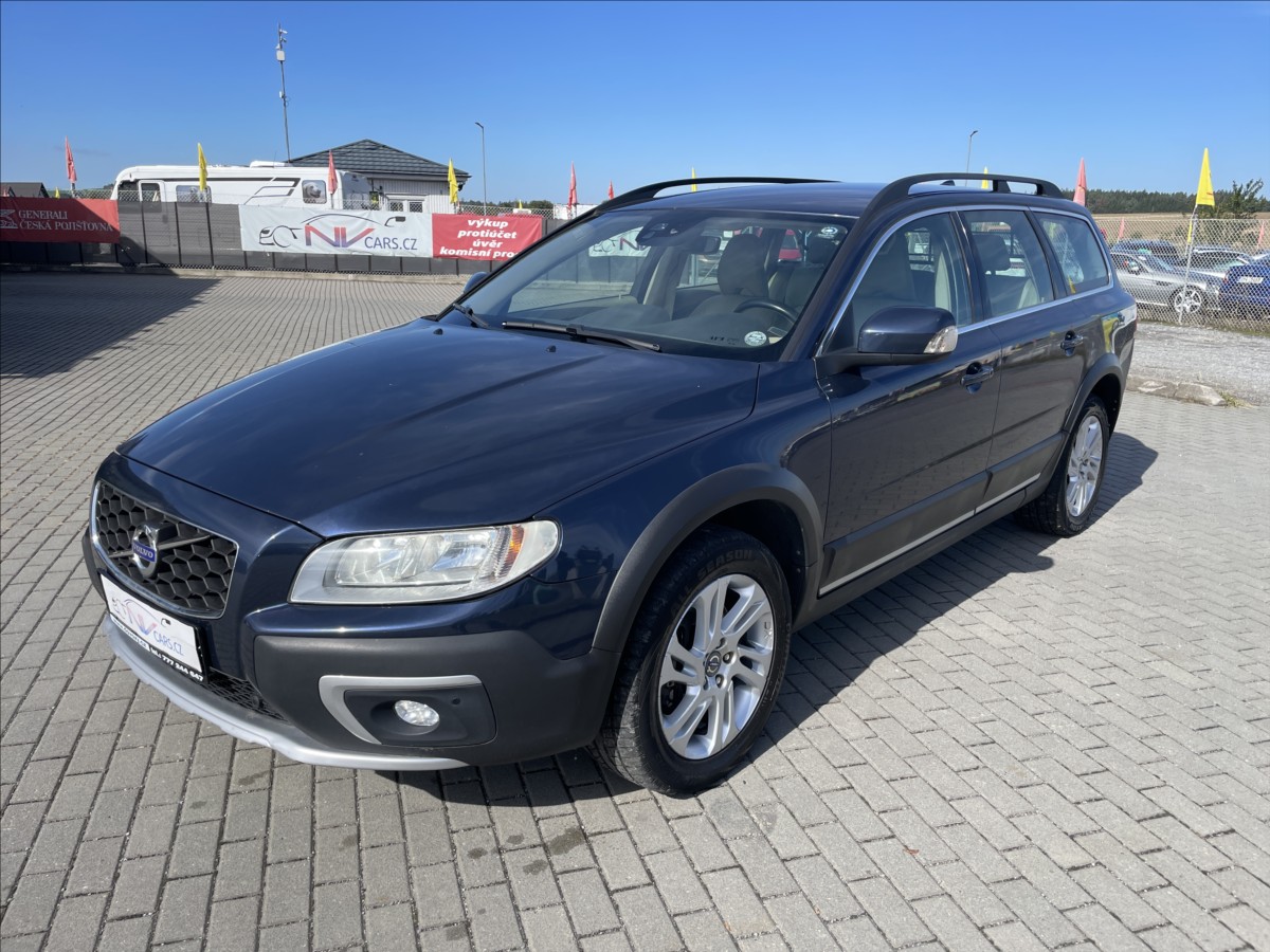 Volvo XC70 2,4 D4 AWD Geartronic Polar 133kw