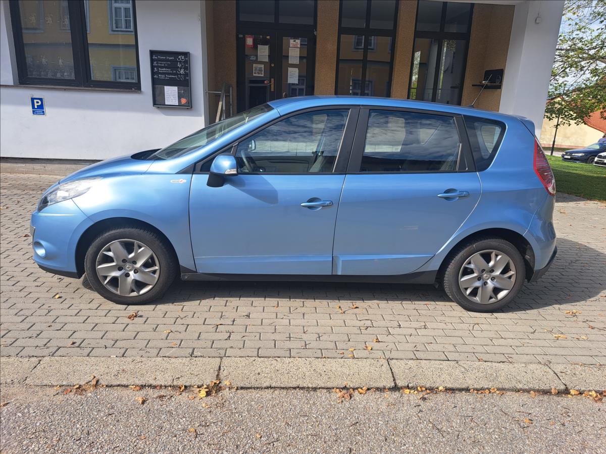 renault-scenic-1-5-dci - 5