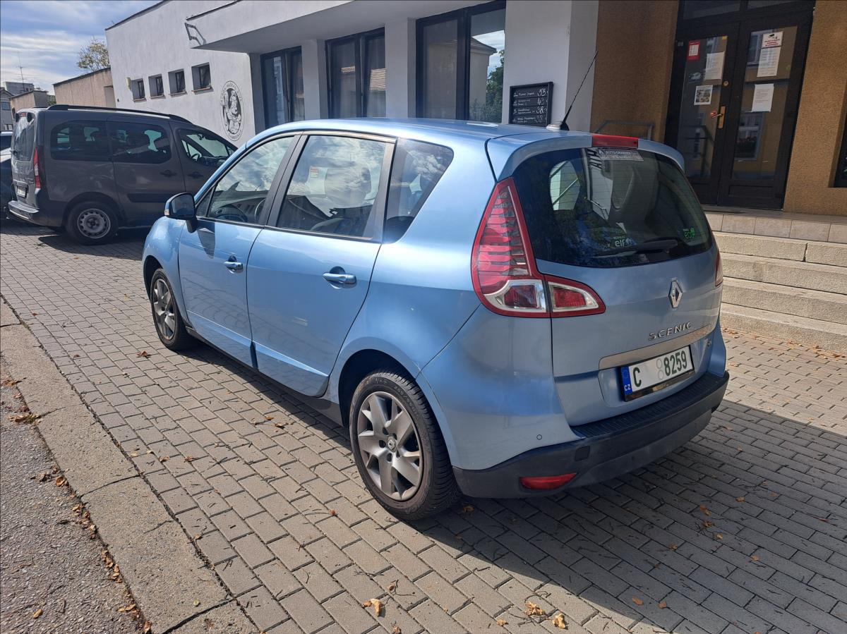 renault-scenic-1-5-dci - 6