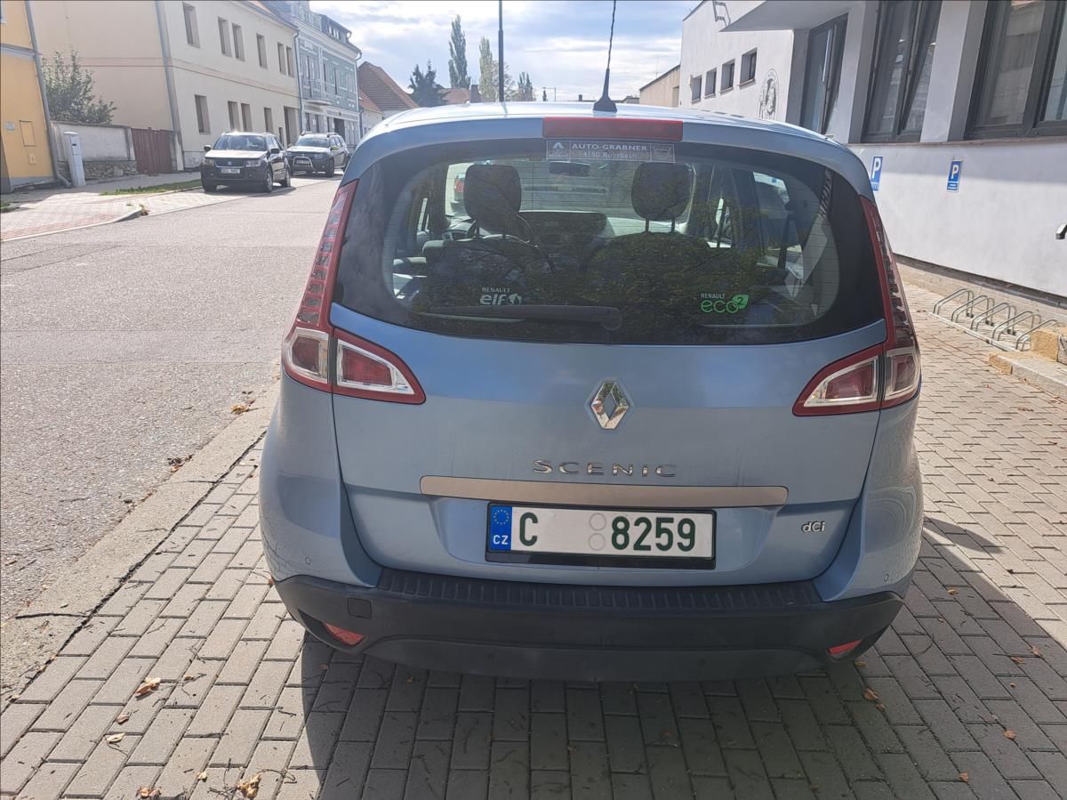 renault-scenic-1-5-dci - 7