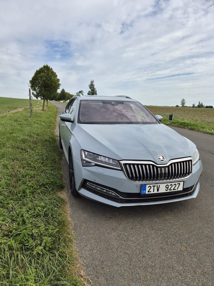 Škoda Superb 2,0   TDi 110 Kw L&k