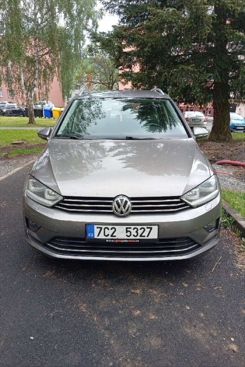 Volkswagen Golf Sportsvan 1,6   TDI 81kW Highline, ČR