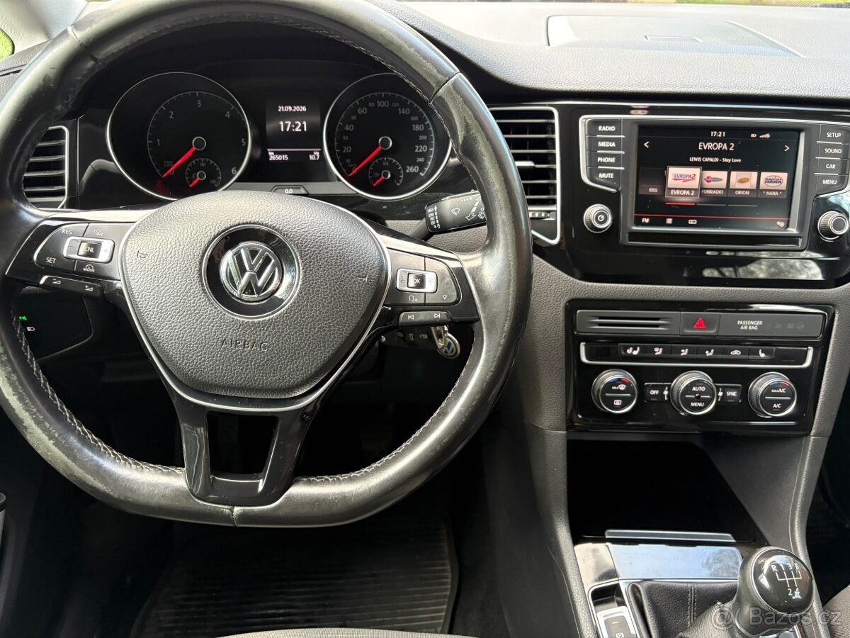 volkswagen-golf-sportsvan-1-6-tdi-81kw-highline-cr - 7