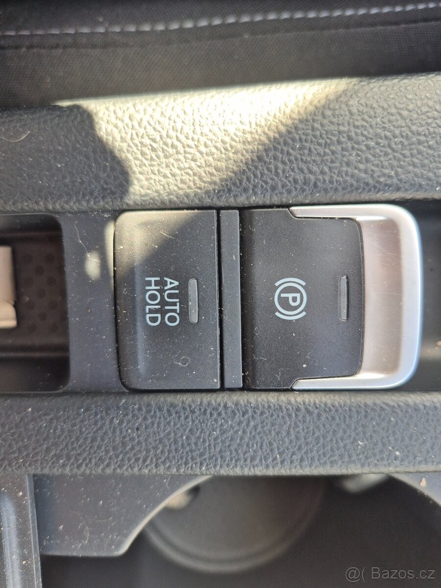 volkswagen-passat-2-0-110kw-r-2022-business-manual - 7