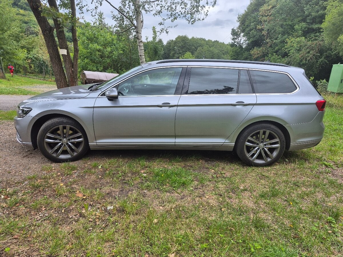 volkswagen-passat-2-0-110kw-r-2022-business-manual - 9