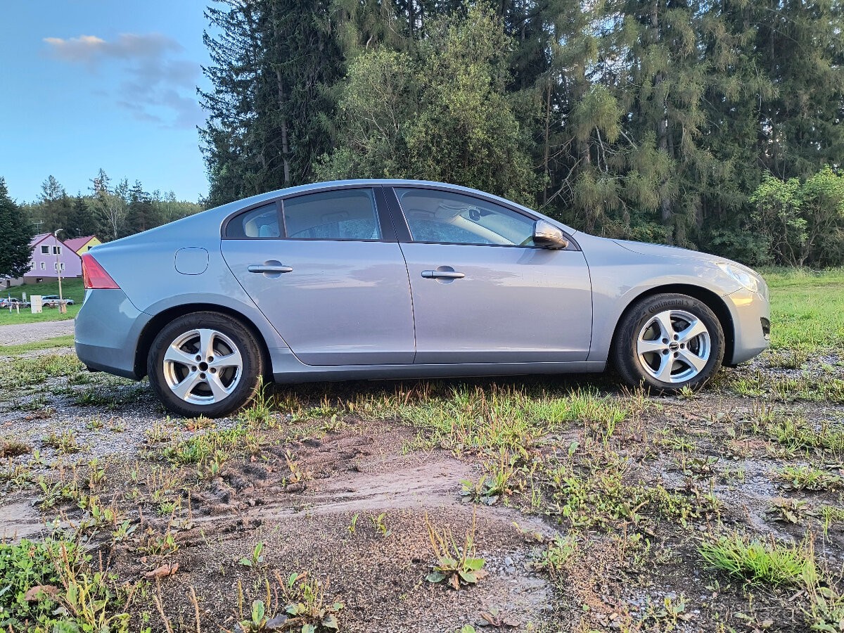 volvo-s60 - 8