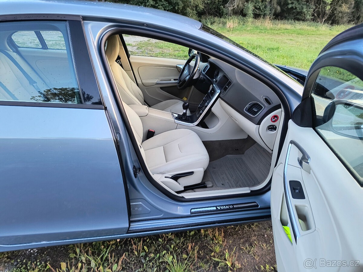 volvo-s60 - 9