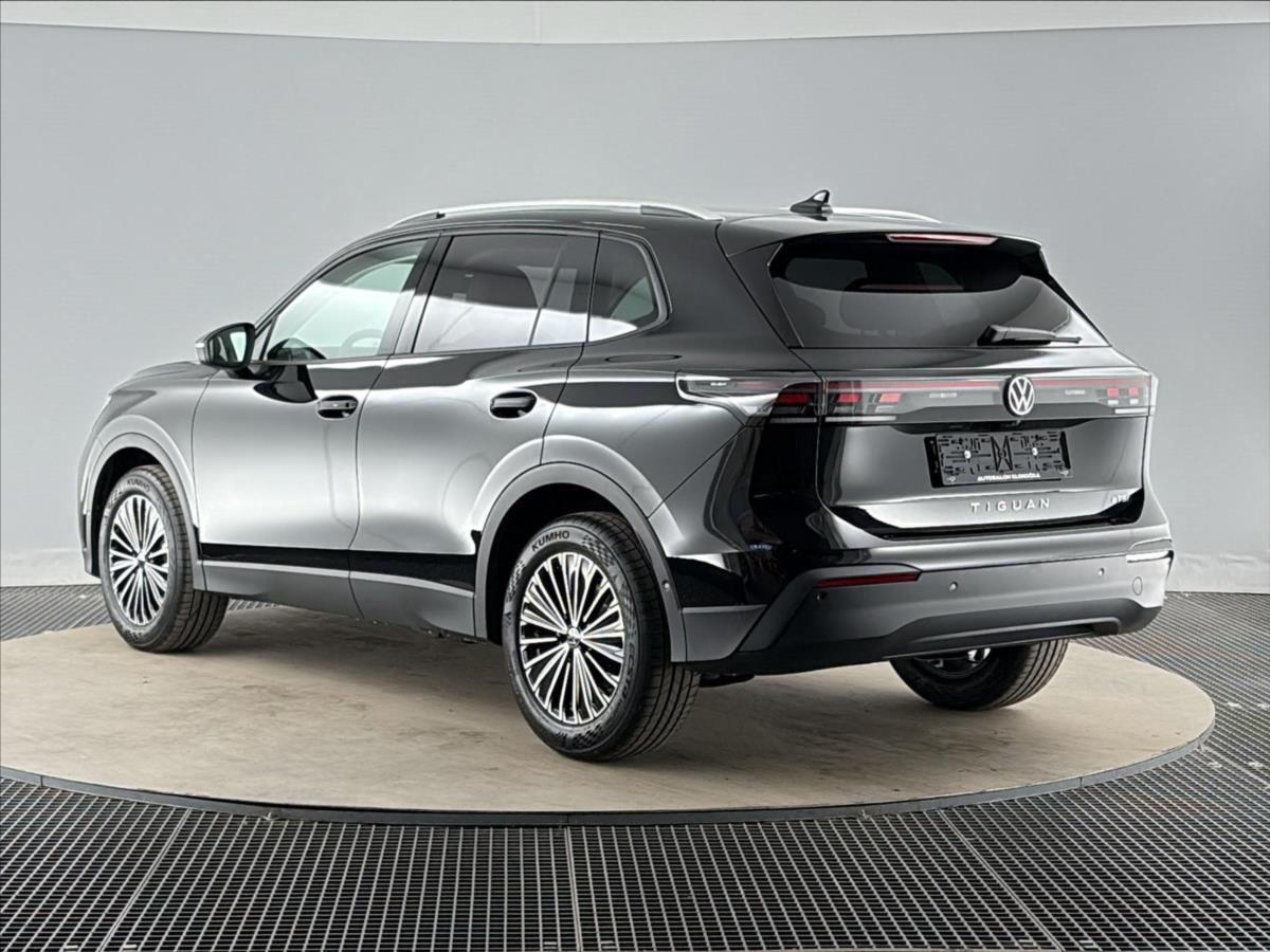 volkswagen-tiguan-1-5-etsi-7dsg-mhev-people - 2