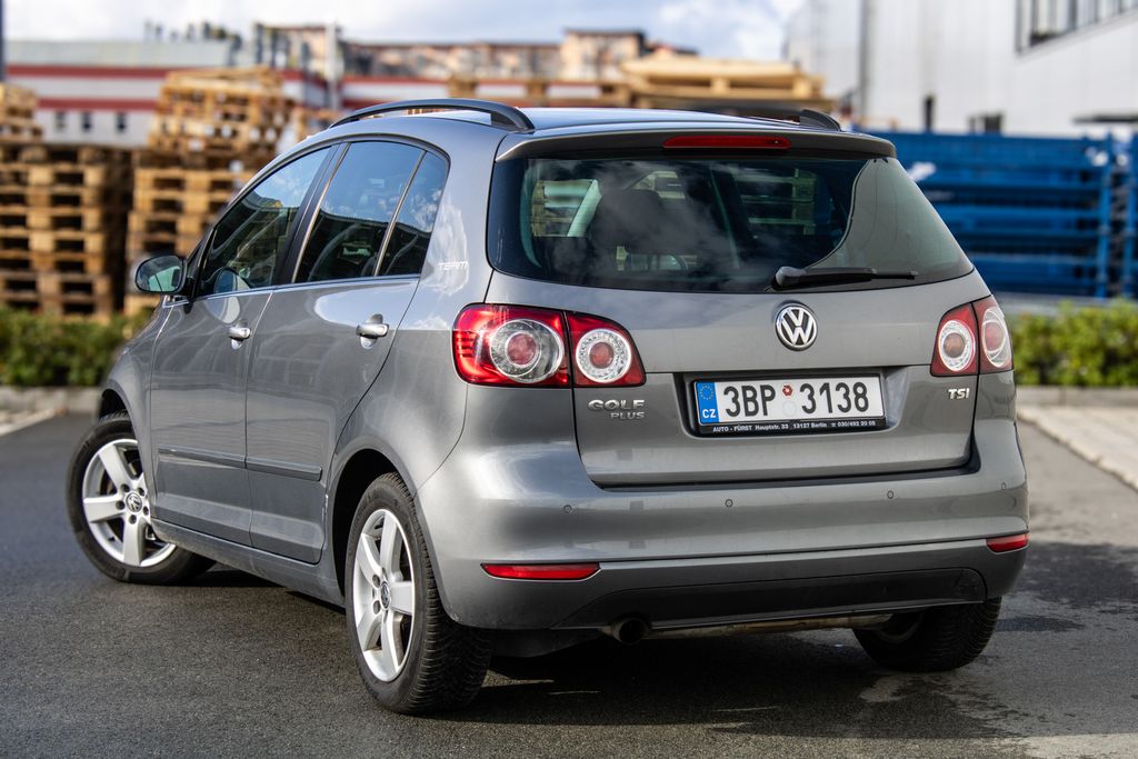 volkswagen-golf-plus - 5