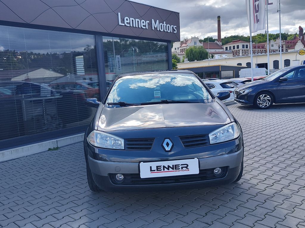 renault-megane-2-0-16v-99kw-cabrio - 2