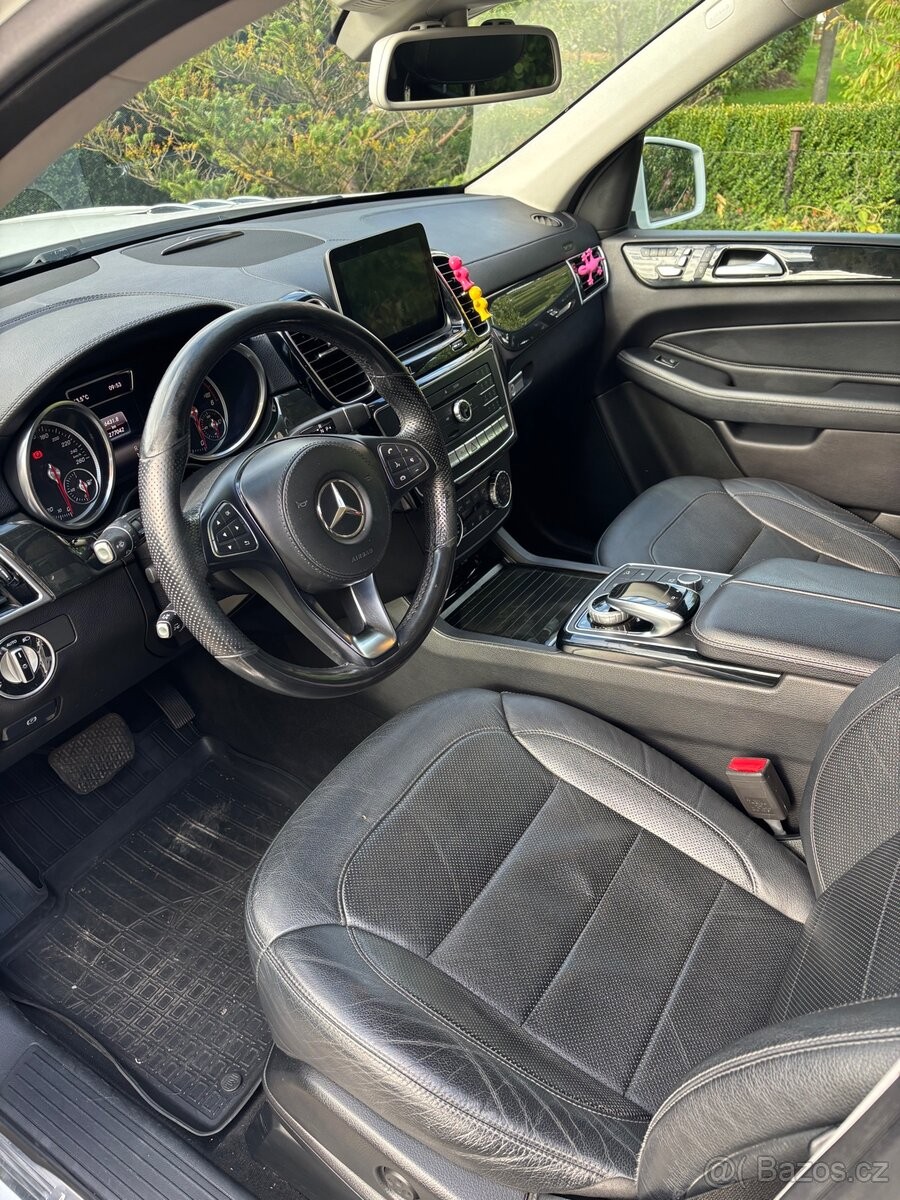 mercedes-benz-gls-350d-4matic-amg-paket - 4