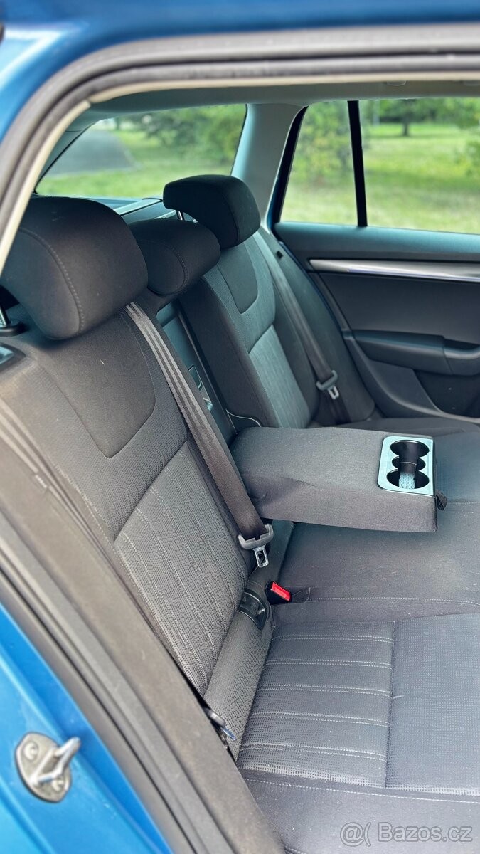 skoda-octavia-1-6-iii - 9