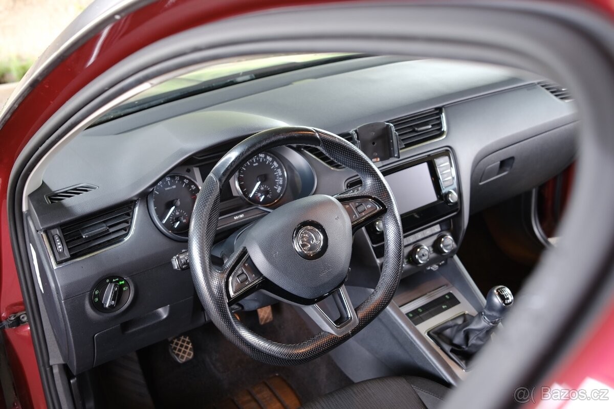 skoda-octavia-2-0-tdi-110-kw-4-4 - 9