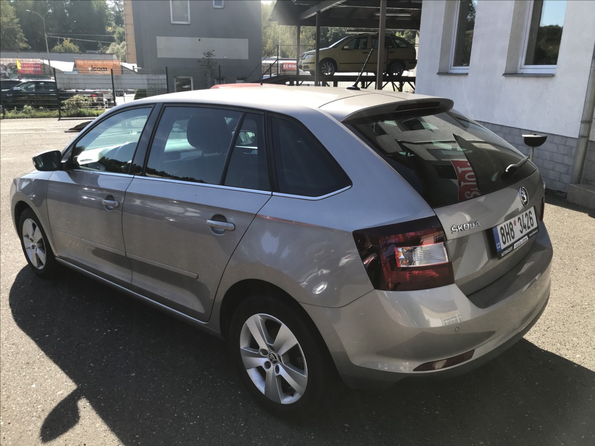 skoda-rapid-1-0-tsi-70kw - 4