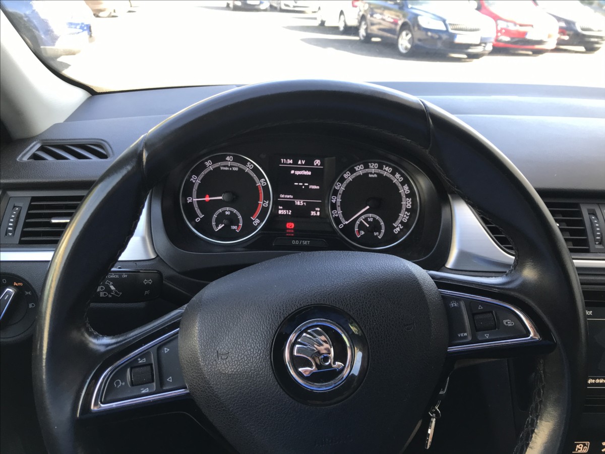 skoda-rapid-1-0-tsi-70kw - 6