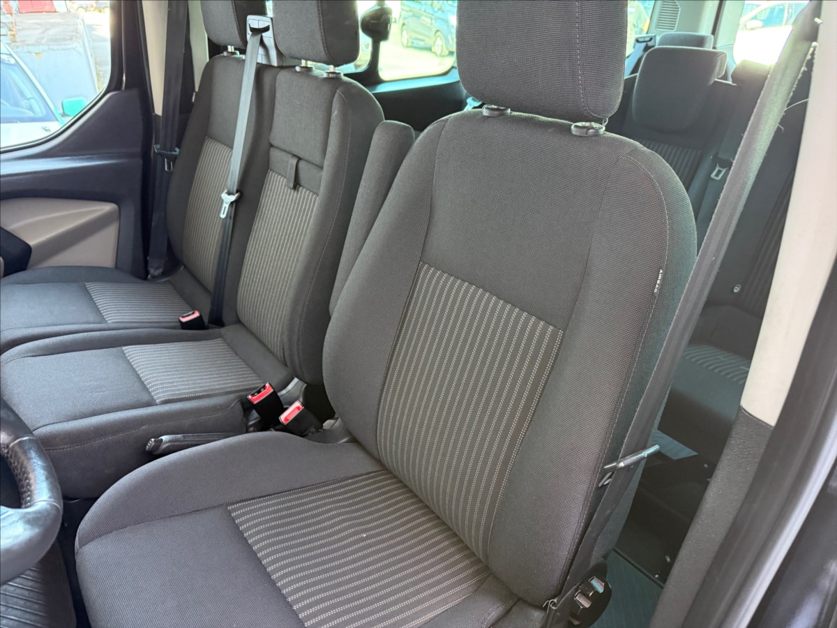 ford-tourneo-custom-2-2-9mist-92kw-po-servisu - 9
