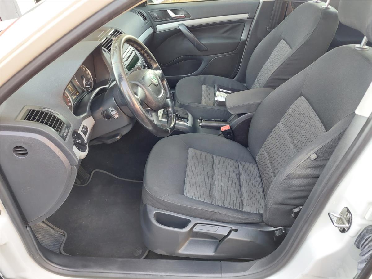 skoda-octavia-1-6-tdi-dsg-cr-po-rozvodech - 8