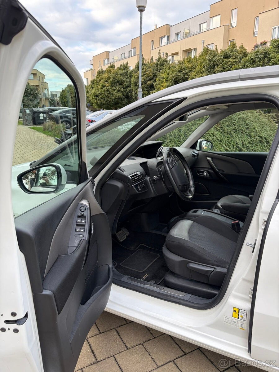 citroen-c4-picasso-2-0-hdi - 4