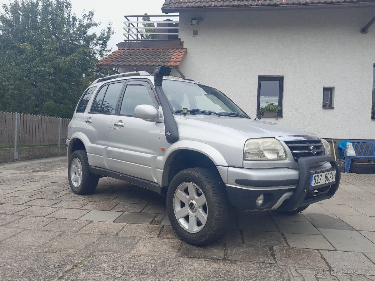 suzuki-grand-vitara-2-5-v6-automat - 4