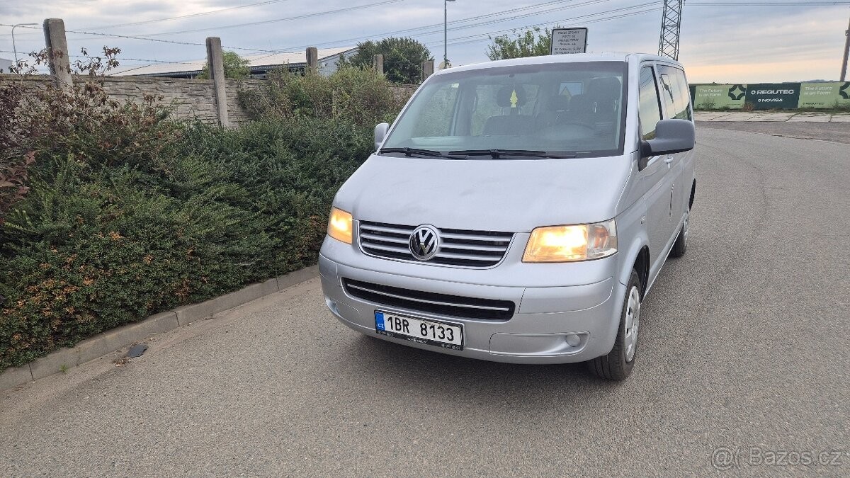 volkswagen-caravelle-2-5-t5 - 1