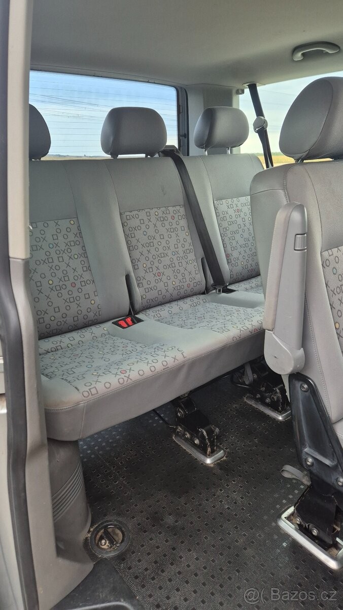 volkswagen-caravelle-2-5-t5 - 7