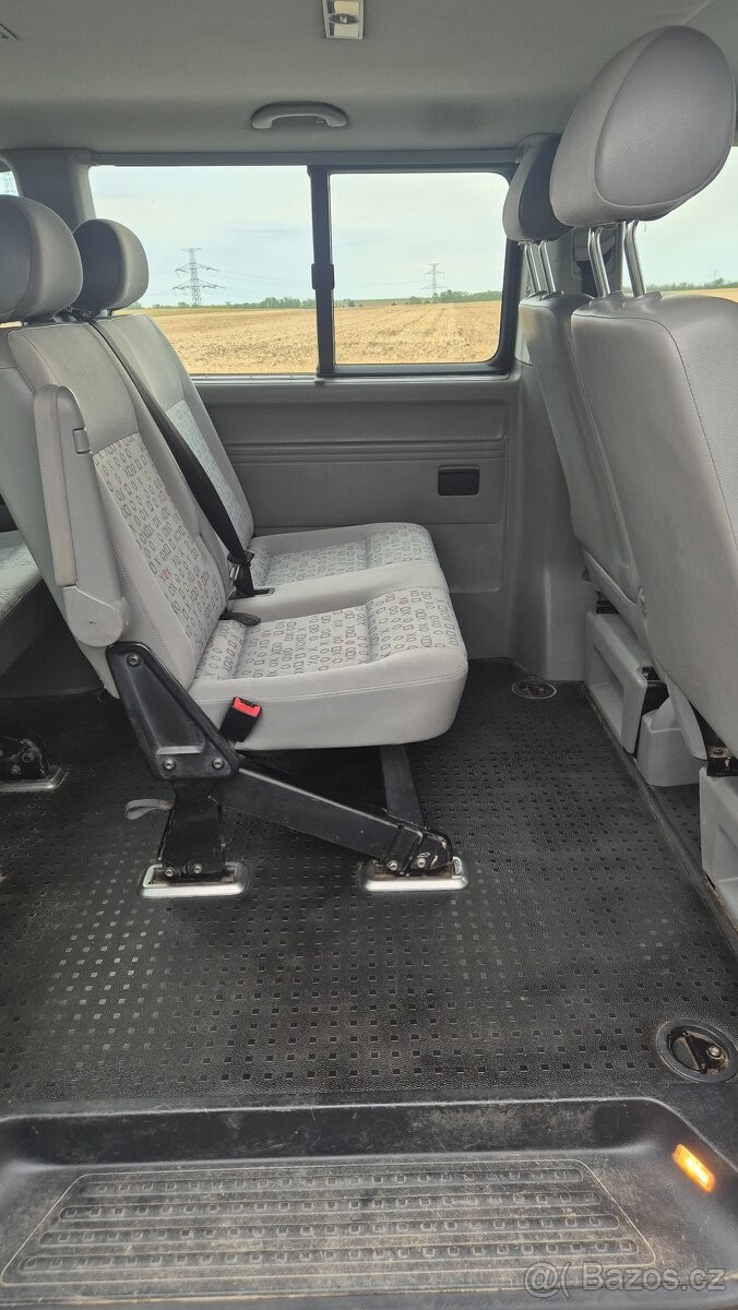 volkswagen-caravelle-2-5-t5 - 9