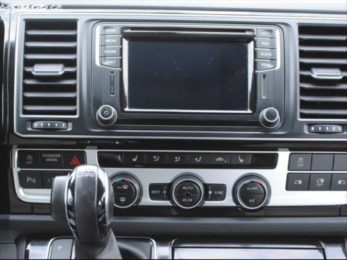 volkswagen-multivan-2-0-tdi-150kw-automat4x4-2016 - 2