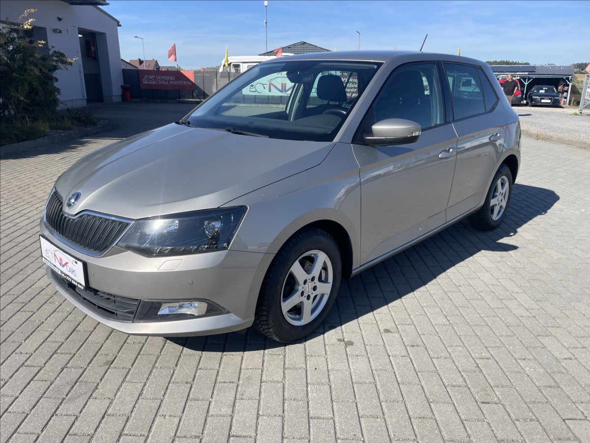 Škoda Fabia 1,2 TSi 66kw Style Klima ESP Vyhř.
