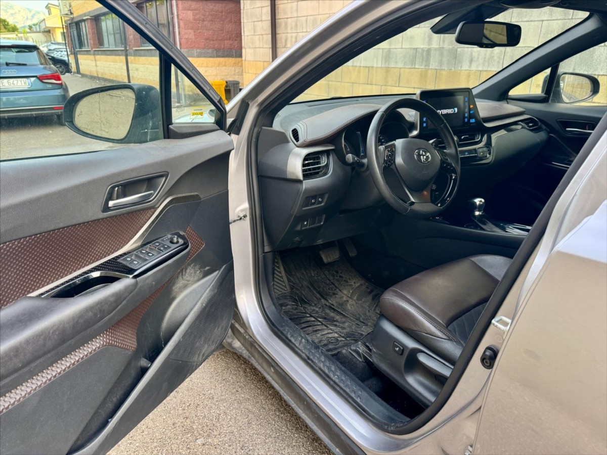 toyota-c-hr-1-8-i-72kw-hybrid-e-cvt - 6